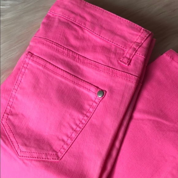 NWOT Forever 21 Pink Jeans/ Pants Size 26 π - Picture 3 of 4